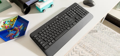 Teclado Logitech Signature K650 Inalámbrico Español Color Blanco